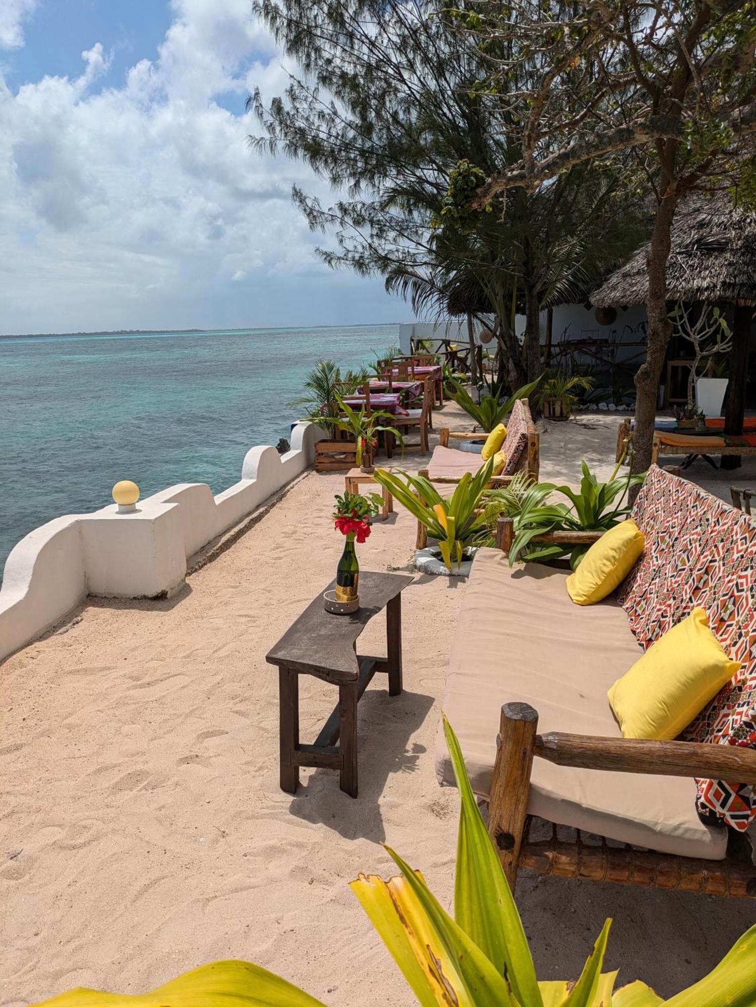 Lala Land Lodge 基济姆卡济 外观 照片
